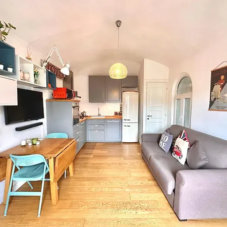Apartment Casa San Salvario Turin
